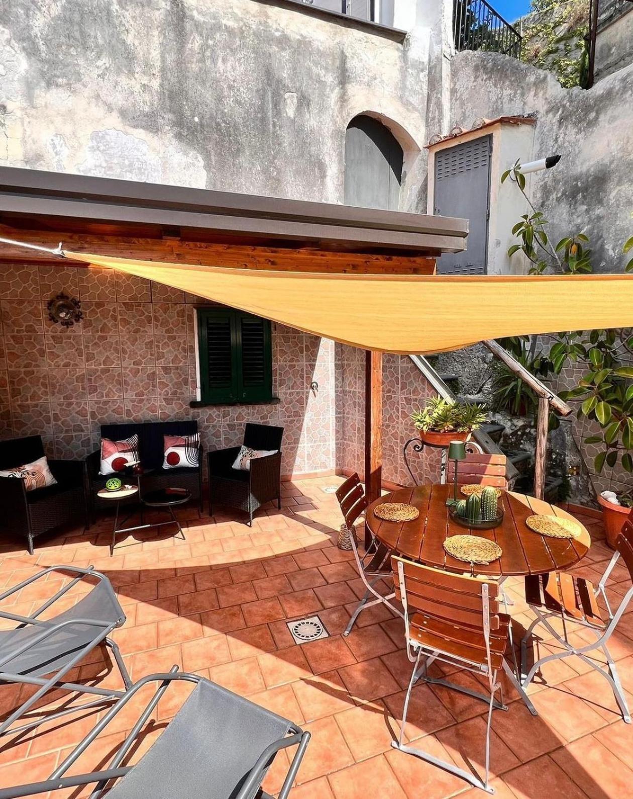 Isabel'S House Apartment Vietri sul Mare Exterior photo